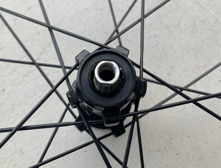 シマノ(SHIMANO) リペアパーツ ハブ軸組立品 156mm(二面切り/玉間110mm